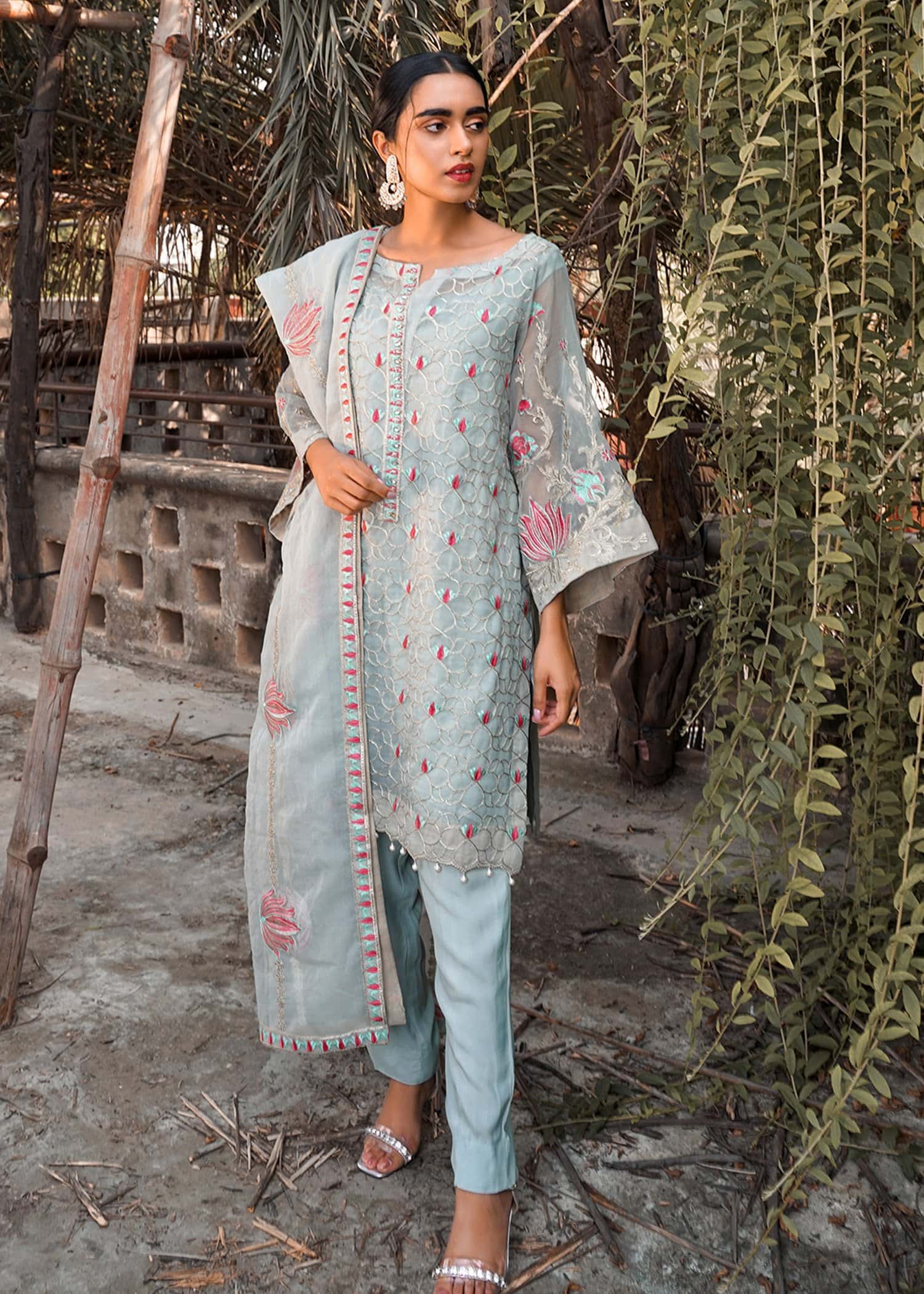 Buy women clothes from MBM online shop in Pakistan | Maria Basit Malik